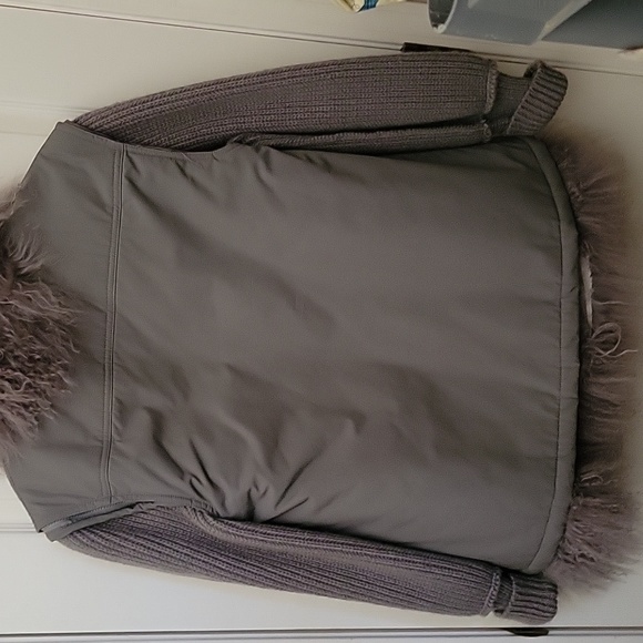 Reversible Mixed Media Coat w/ Removable Sleeves - Picture 6 of 15